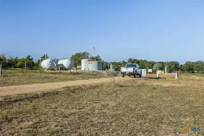 3012 US Highway 77, Hallettsville, TX 77964 - Photo 41