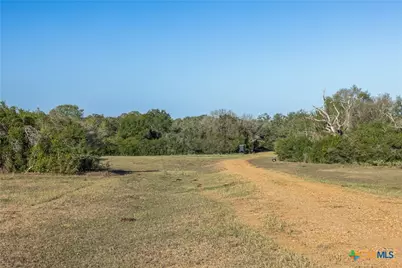 3012 US Highway 77, Hallettsville, TX 77964 - Photo 35