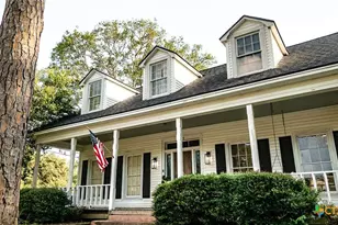 509 Hanover St, Edna, TX 77957 - Photo 3