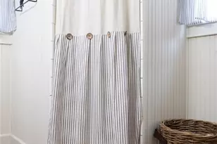 509 Hanover St, Edna, TX 77957 - Photo 31