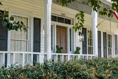 509 Hanover Street, Edna, TX 77957 - Photo 5