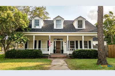 509 Hanover Street, Edna, TX 77957 - Photo 1