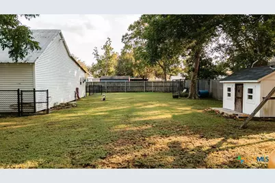 509 Hanover Street, Edna, TX 77957 - Photo 41