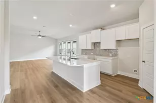 122 Barton Pt, Cibolo, TX 78108 - Photo 15