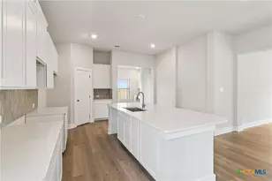 122 Barton Pt, Cibolo, TX 78108 - Photo 13