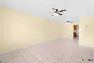 307/309 W 2nd St, Lampasas, TX 76550 - Photo 5