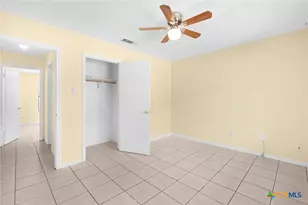 307/309 W 2nd St, Lampasas, TX 76550 - Photo 13