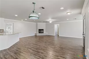 163 Lakeside Dr, Seguin, TX 78155 - Photo 23