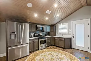 179 Post Oak Pl, Inez, TX 77968 - Photo 9