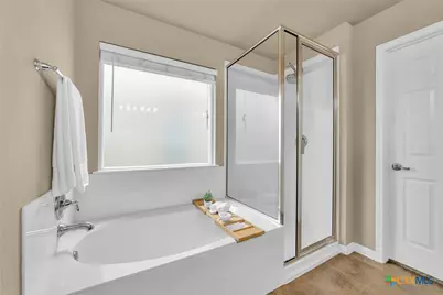 945 Lauren Street, New Braunfels, TX 78130 - Photo 15