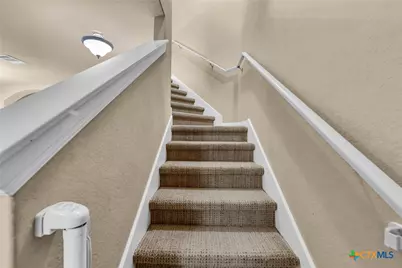 945 Lauren Street, New Braunfels, TX 78130 - Photo 17