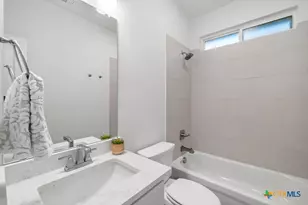 8114 Timber Holw Ln, Temple, TX 76502 - Photo 7