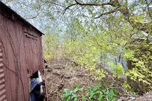 218 Lasalle Rd, Inez, TX 77968 - Photo 9