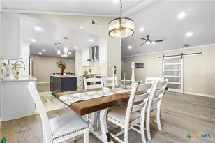 7339 Shady Hollow Ln, San Antonio, TX 78255 - Photo 5