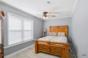 201 Pheasant Dr, Victoria, TX 77905 - Photo 13