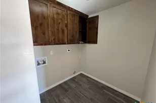 2552 Cowgirl Trl, Belton, TX 76513 - Photo 13