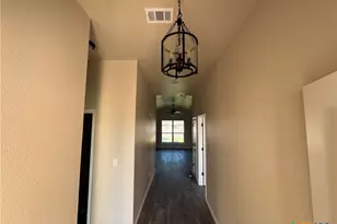 2552 Cowgirl Trl, Belton, TX 76513 - Photo 3