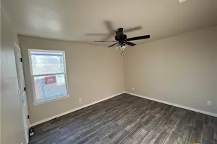 2552 Cowgirl Trl, Belton, TX 76513 - Photo 11