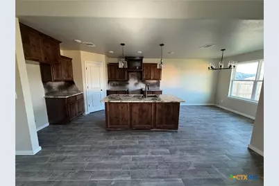 2552 Cowgirl Trail, Belton, TX 76513 - Photo 5