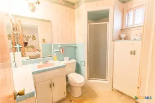 708 S 32nd St, Temple, TX 76501 - Photo 21