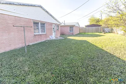 708 S 32nd Street, Temple, TX 76501 - Photo 23