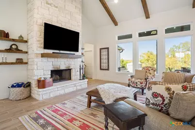 1250 E Creekview Drive, Salado, TX 76571 - Photo 17