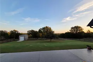 1250 E Creekview Dr, Salado, TX 76571 - Photo 37