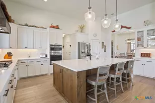 1250 E Creekview Dr, Salado, TX 76571 - Photo 13