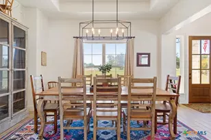 1250 E Creekview Dr, Salado, TX 76571 - Photo 9