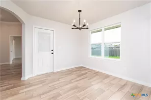 2558 Cowgirl Trl, Belton, TX 76513 - Photo 5