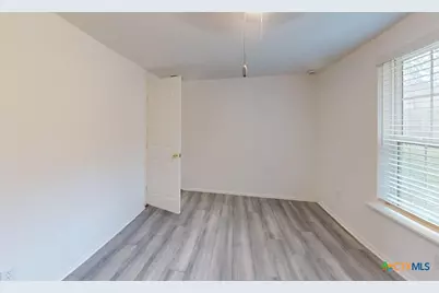 710 W Avenue D, Belton, TX 76513 - Photo 3