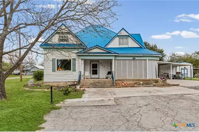 217 N 5th Street, Lott, TX 76656 - Photo 1