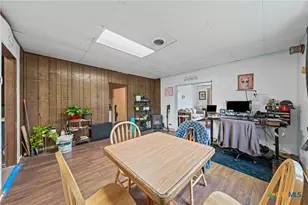 217 N 5th St, Lott, TX 76656 - Photo 9