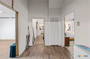 217 N 5th St, Lott, TX 76656 - Photo 3