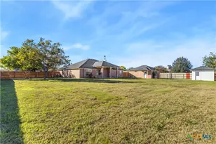 2010 Purple Martin Dr, Killeen, TX 76542 - Photo 43