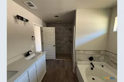 2564 Cowgirl Trail, Belton, TX 76513 - Photo 7