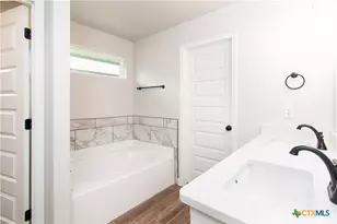2564 Cowgirl Trl, Belton, TX 76513 - Photo 13