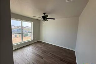 2564 Cowgirl Trl, Belton, TX 76513 - Photo 9