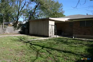 1611 N 10th St, Killeen, TX 76541 - Photo 5