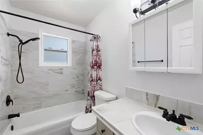 907 Apple Street, Fredericksburg, TX 78624 - Photo 15