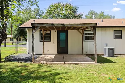 907 Apple Street, Fredericksburg, TX 78624 - Photo 31