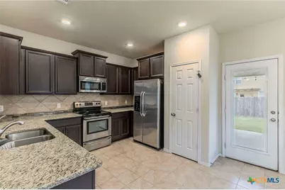 1304 Emerald Gate Drive, Temple, TX 76502 - Photo 5