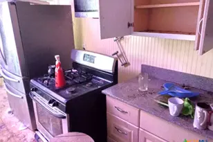 2001 E Forrest St, Victoria, TX 77901 - Photo 7