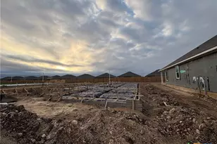 1418 Dowdy Dr, Belton, TX 76513 - Photo 1