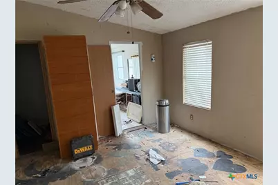 10080 Rebecca Creek Road, Spring Branch, TX 78070 - Photo 9