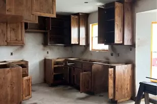 102 E Blancas Dr, Copperas Cove, TX 76522 - Photo 3