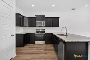 1915 Meridian Loop, Temple, TX 76504 - Photo 11