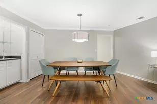 201 Ellwood St, San Antonio, TX 78209 - Photo 3