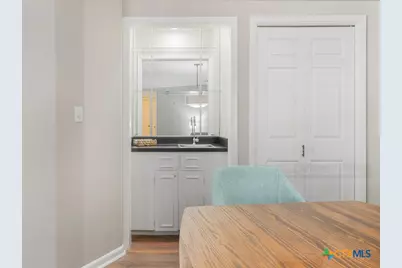 201 Ellwood Street #111, San Antonio, TX 78209 - Photo 7