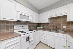 201 Ellwood St, San Antonio, TX 78209 - Photo 13